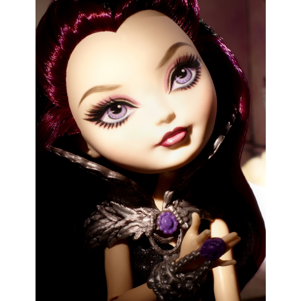 Кукла Рейвен Квин из серии Ever After High - Главные герои  